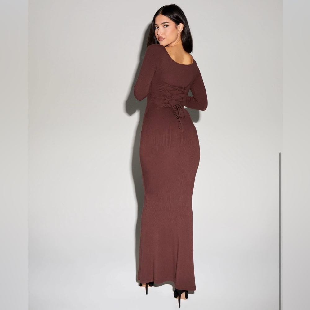 TA3 Brown Scoopy Long Sleeve Dress - Picture 4 of 5